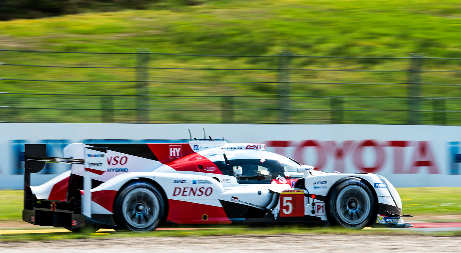 Anthony Davidson, Sébastien Buemi, Kazuki Nakajima - No. 5 Toyota Gazoo Racing,  6 Hours of Spa-Francorchamps, Belgium, 2016